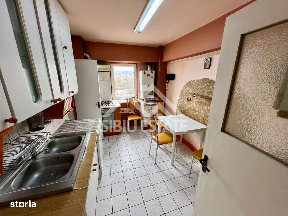 Apartament spatios cu 4 camere – zona Garii Mari, Sibiu-6