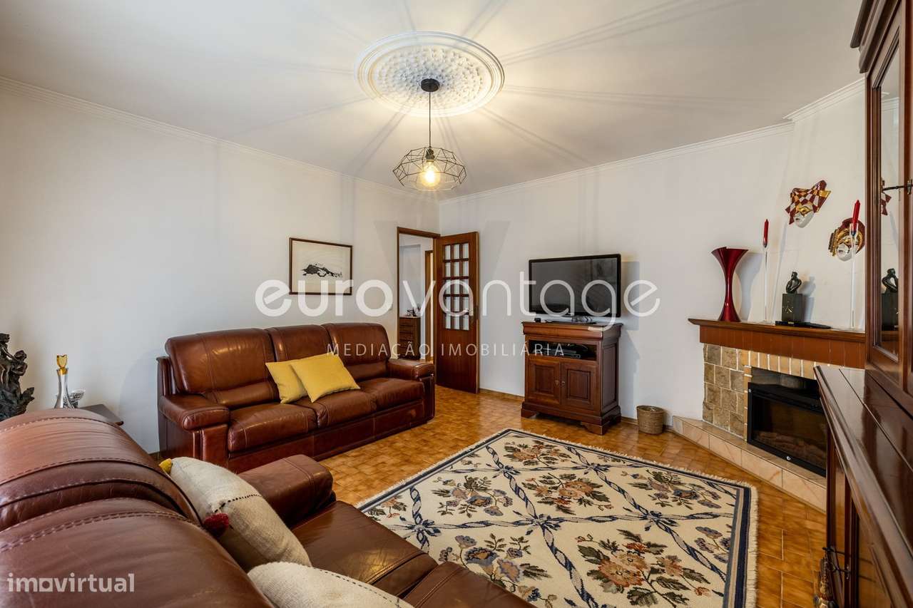 Apartamento T3 na Guimarota – Leiria |  Localização Privilegiada-12