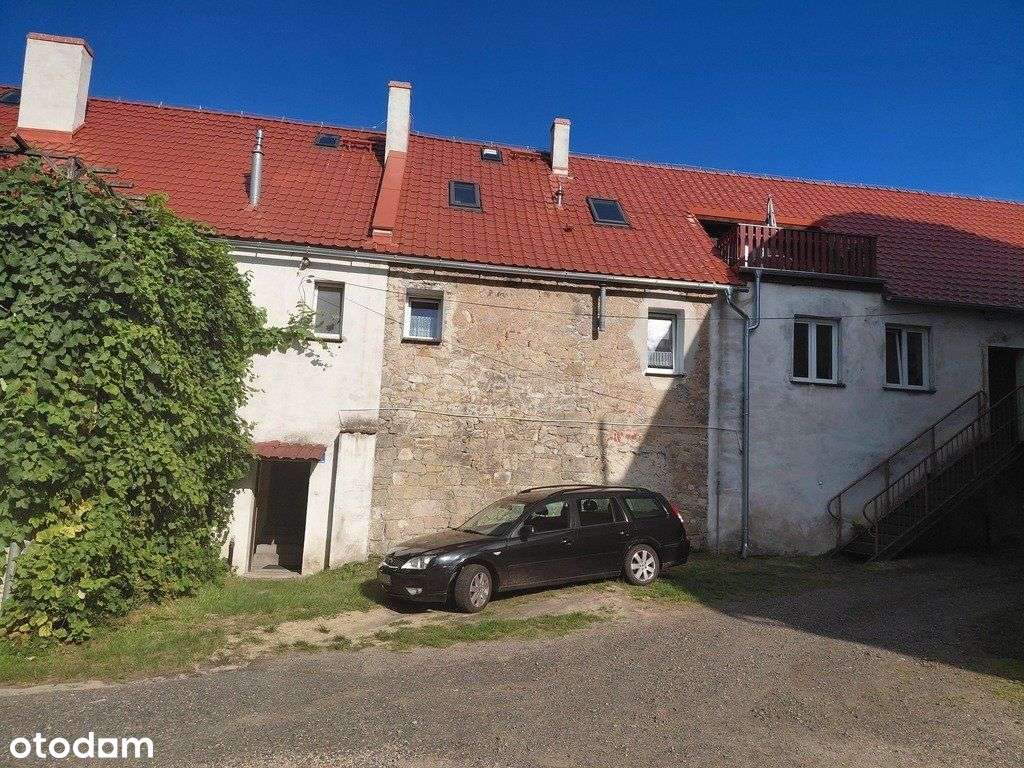 Mieszkanie dwupoziomowe z ogrodem i garażem-15