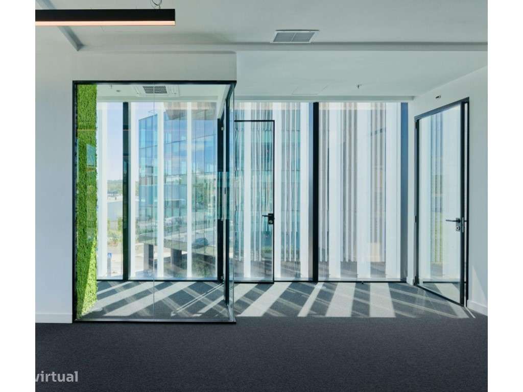 O World Trade center Lisboa integra uma área total de 70 mil metros... - Grande imagem: 5/20