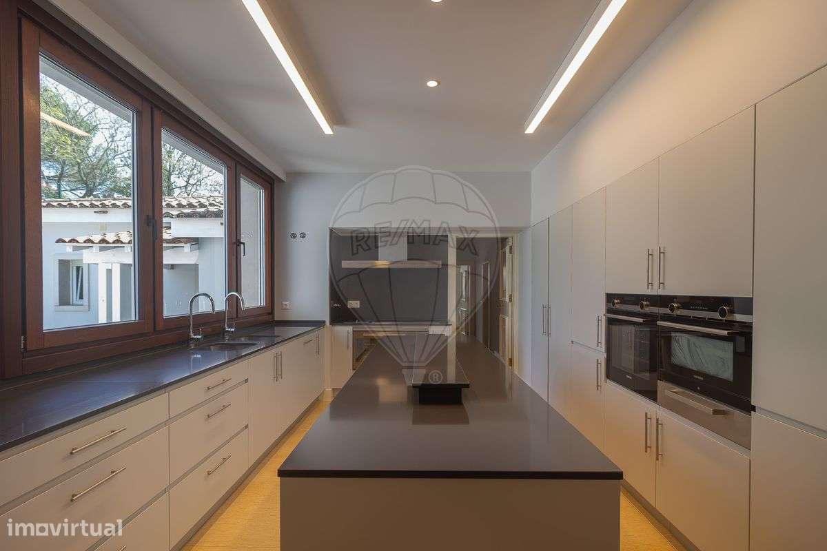 Moradia T4 para venda-6