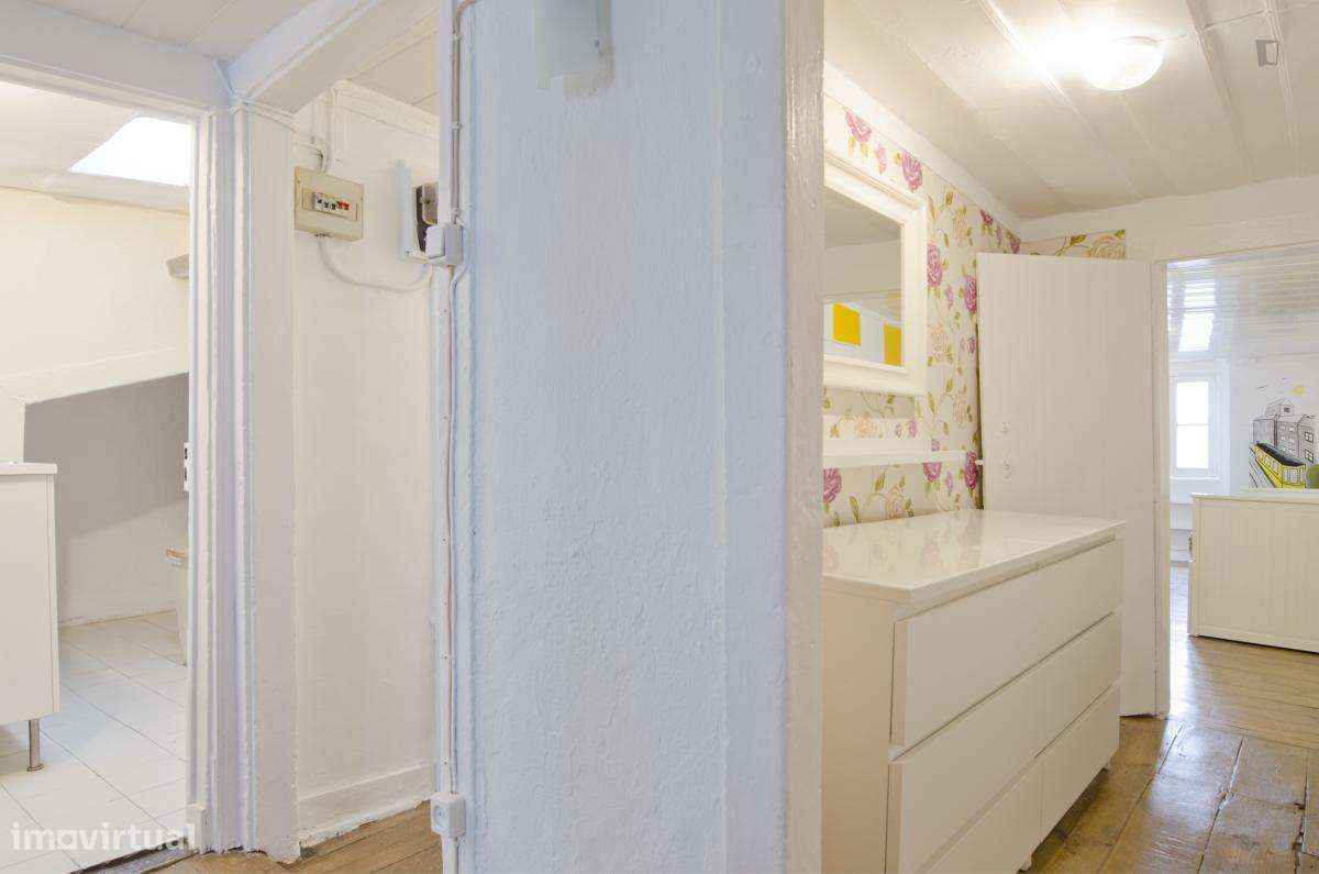 Apartamento com 2 quartos - localizado em Bairro Alto Lisbon - Grande imagem: 5/7