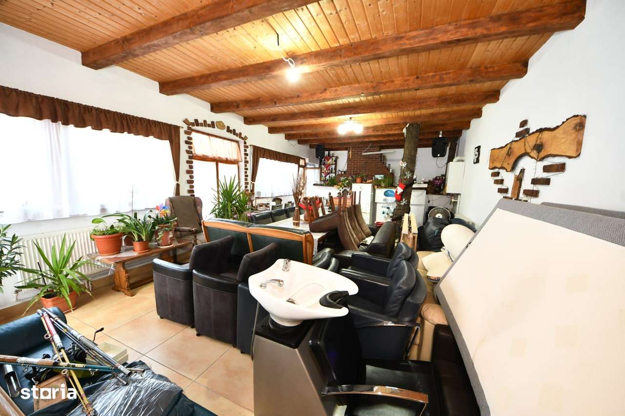 De vanzare casa cu 3 apartamente + anexa 75 mp, Comision 0% - Imagine principală: 2/20