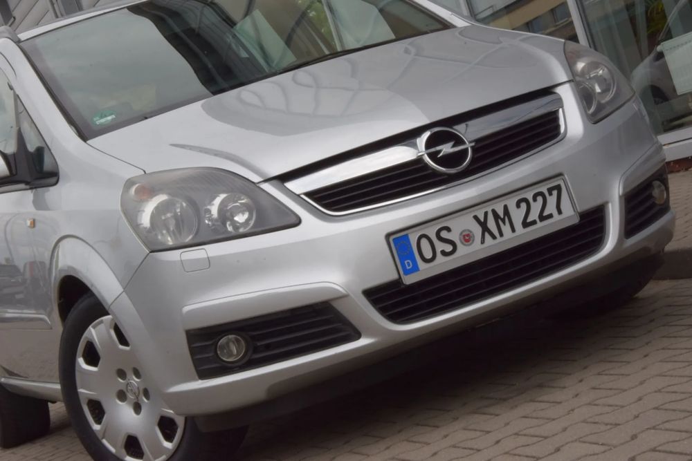 Opel Zafira B (2005-2014) 1.8 Easytronic Cosmo 2007