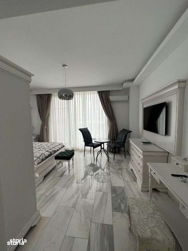 Penthouse mobilat lux , vedere frontală la mare-13