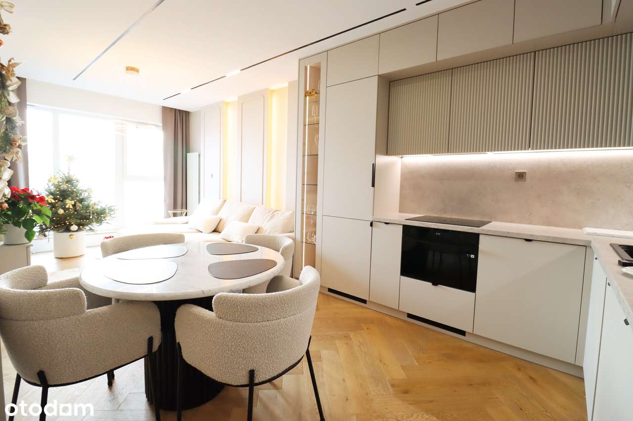 Wykończony apartament z panoramą na miasto oraz Odrę.-3