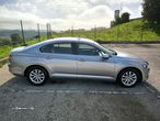 VW Passat 2.0 TDI Business P.DSG - 19