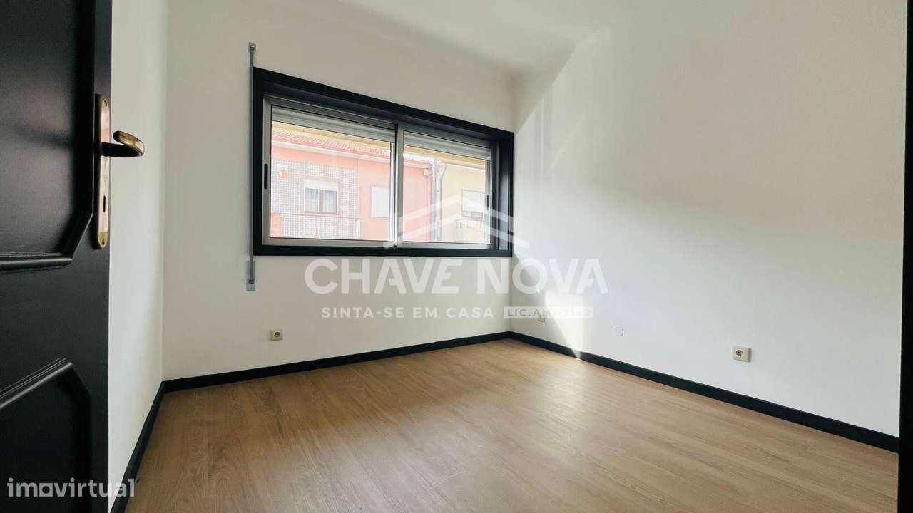 Apartamento T3 Totalmente Renovado – Excelente Localização - Grande imagem: 5/19