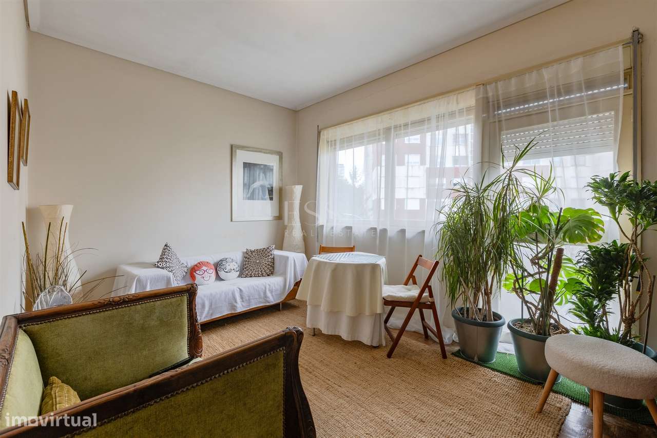 Prédio com 4 apartamentos junto Avenida Boavista | Prédio Lordelo Ouro-6