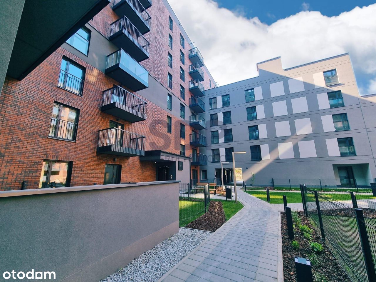 Atal I 2 pokoje I duży balkon I centrum