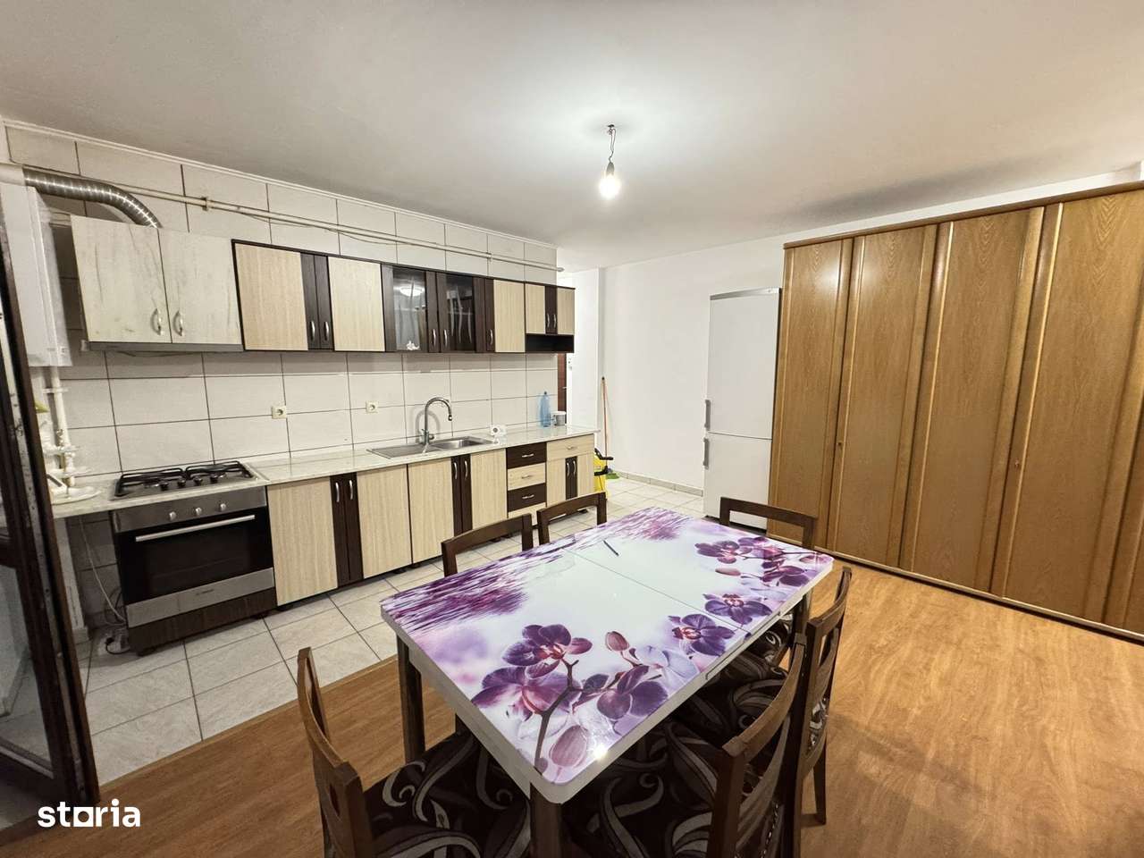 Apartament 3 camere Zona Shopping mall Selimbar - Imagine principală: 2/11