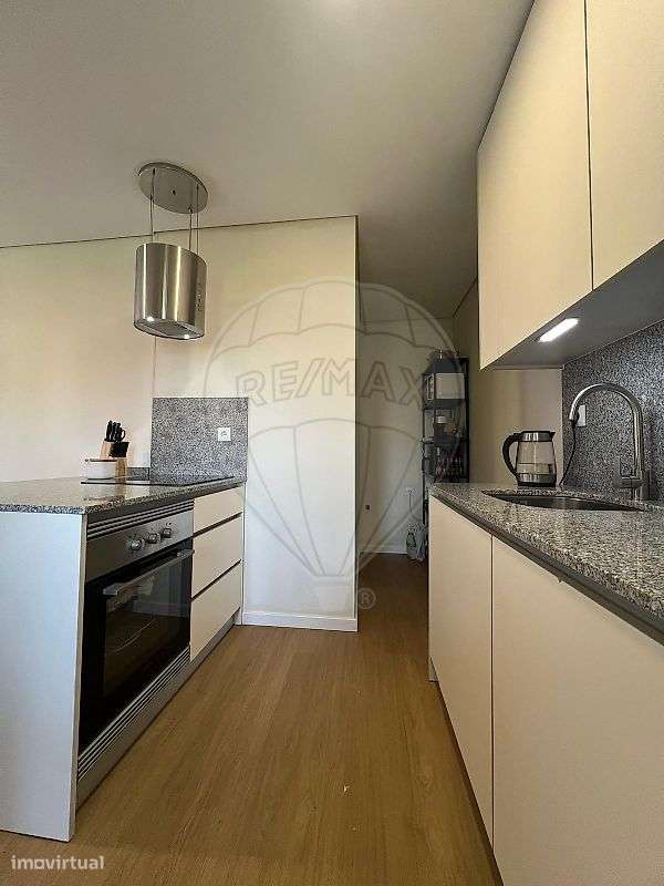 Moradia T2 para venda-8