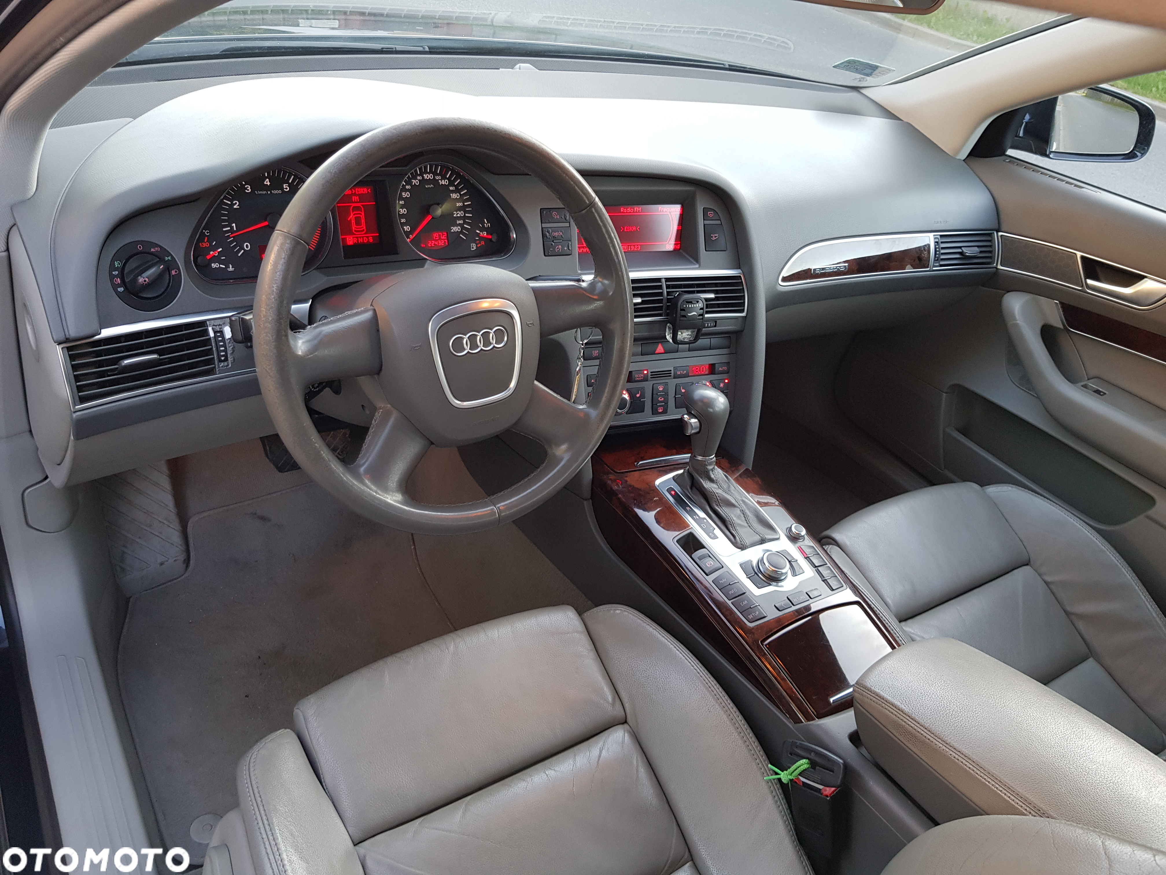 Audi A6 4.2 Quattro Tiptronic - 9