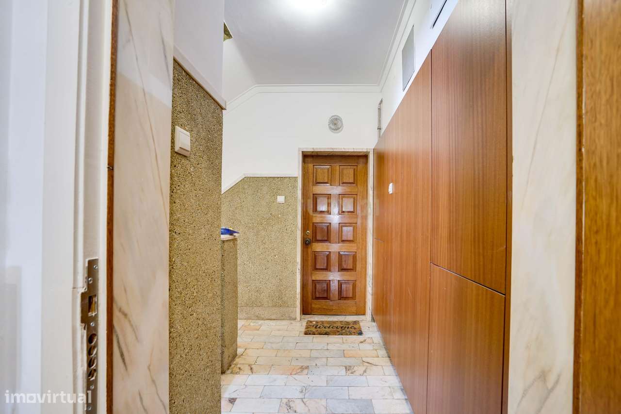 Apartamento T3 em Loures com Vista Panorâmica e Boa Localização - Grande imagem: 4/10