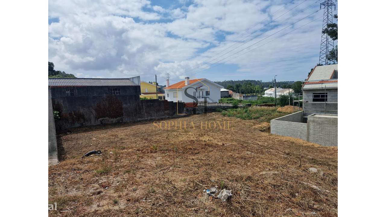 Terreno Construção de Moradia Isolada-8