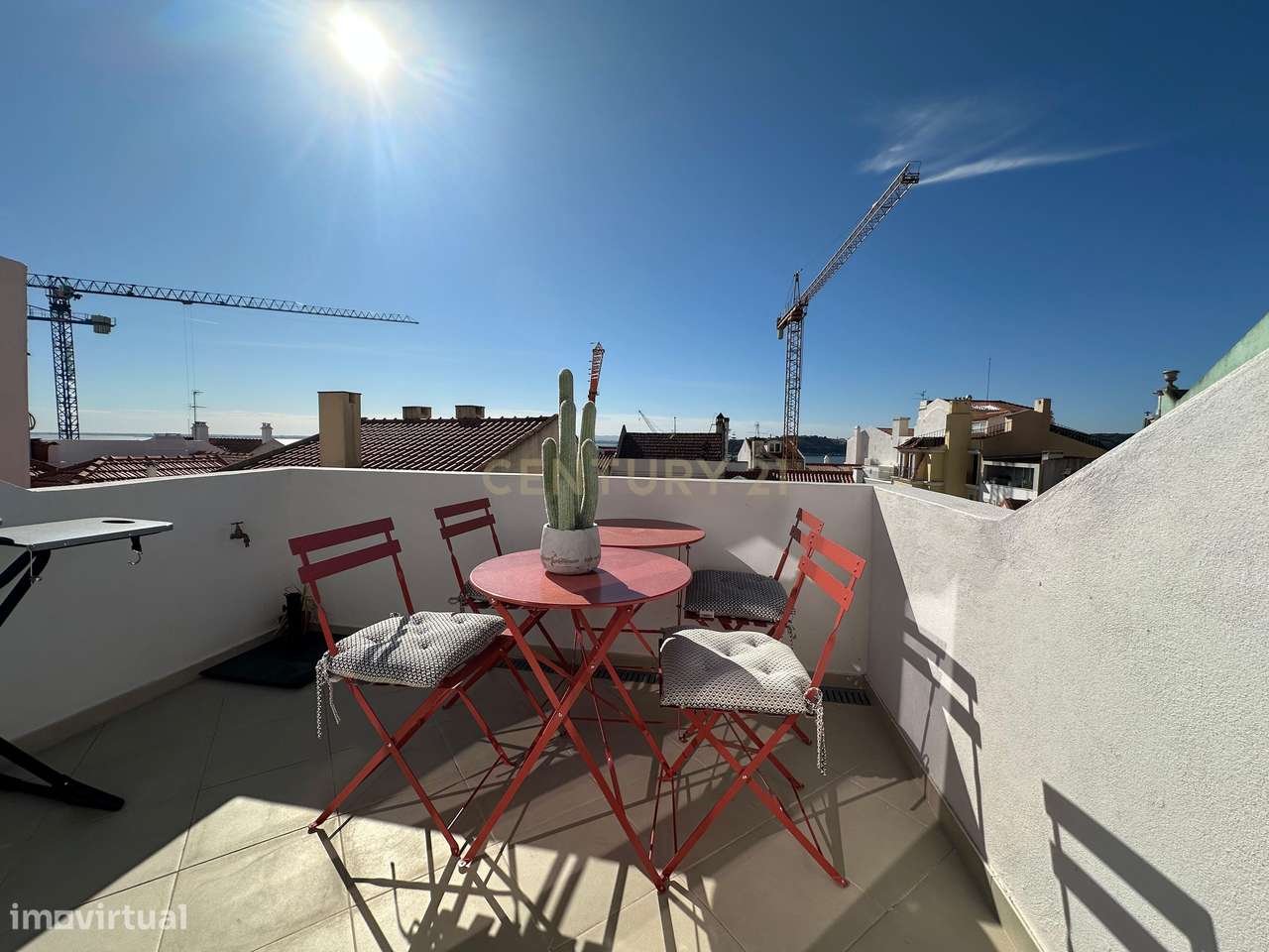 Apartamento T3 Duplex de luxo na Estrela, Lapa em Lisboa - Grande imagem: 2/44