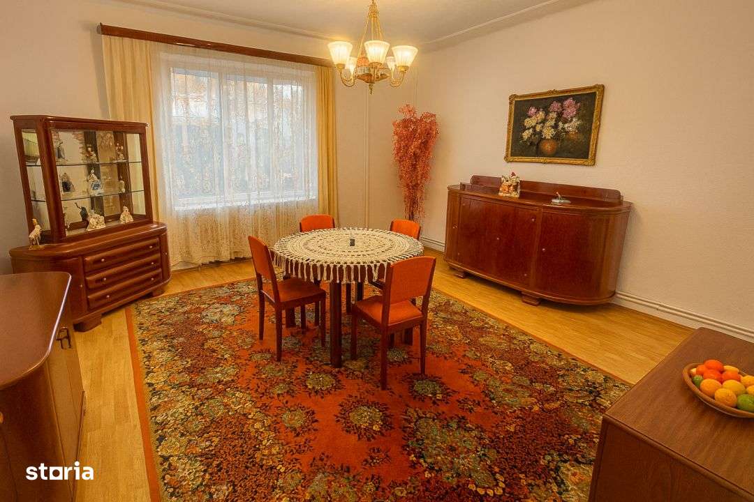 Casa 5 camere + 500mp teren str. Negoi - Imagine principală: 3/7