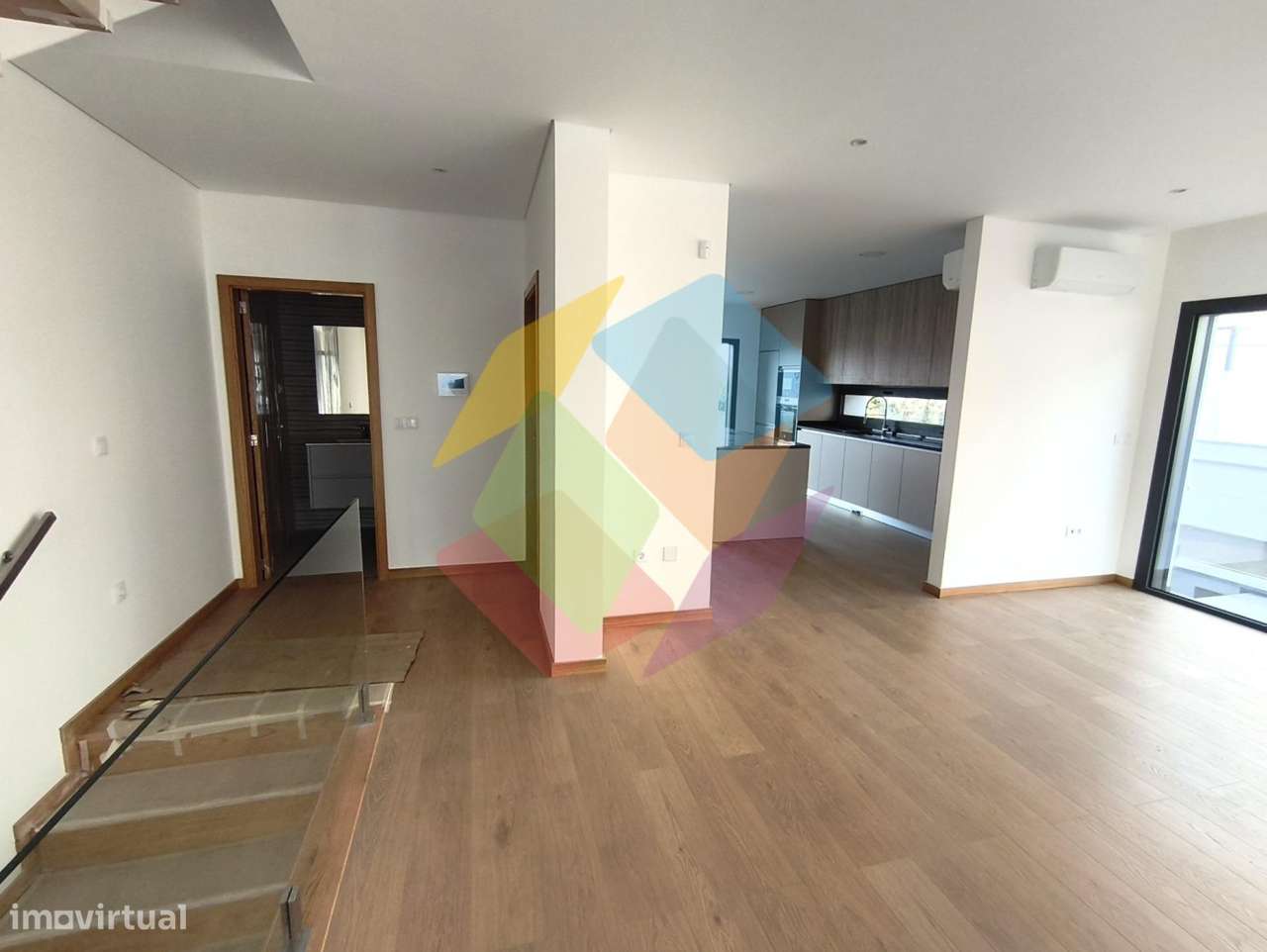 Moradia em Lobão, moderna, luminosa e pensada para o conforto da fam?-17