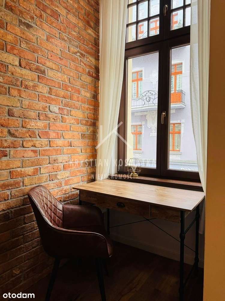 Mieszkanie z antresolą w sercu Starego Miasta. - Pełny obrazek: 3/11