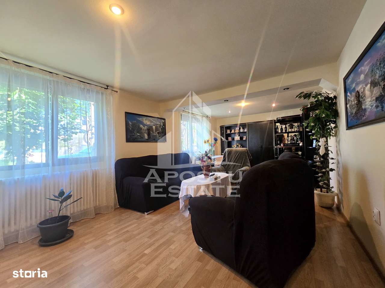 Casa individuala cu 4 camere si 2 garaje,  zona Lipovei - Imagine principală: 5/20