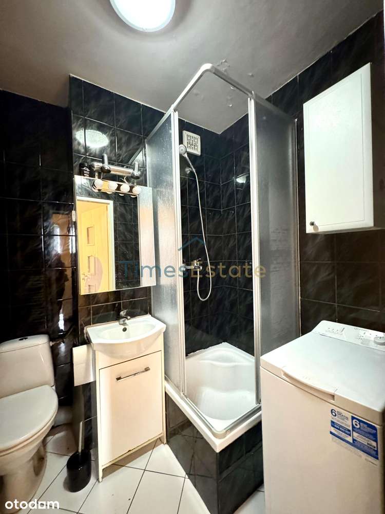 2 pokoje, przy wejściu do Metra TROCKA-9