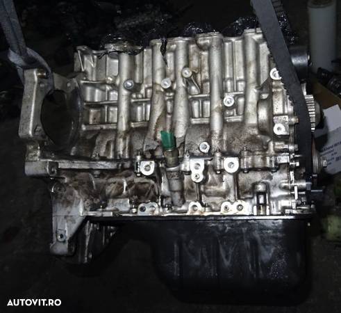 Bloc motor Citroen 1.6 HDI cu vibrocheni , pompa ulei , baia de ulei - 2