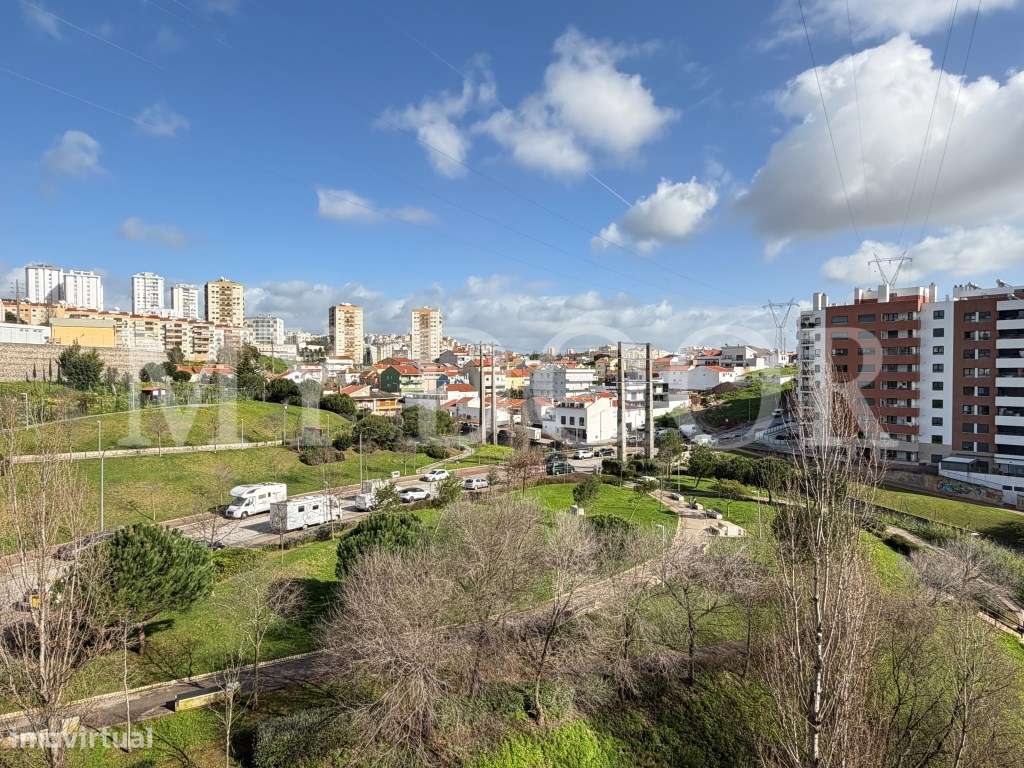 Apartamento T3 - Urb. Colinas do Cruzeiro - Excelente oportunidade-40