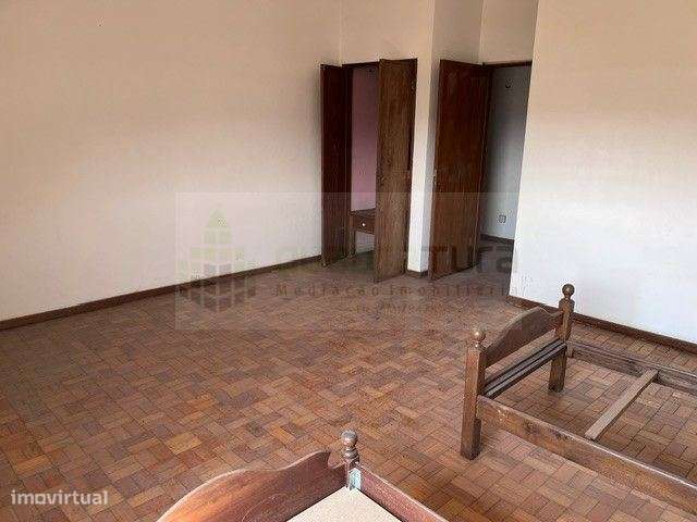 MORADIA | Rua Nau Vitória | junto à Estação Metro de Nau Vitória | ...-16