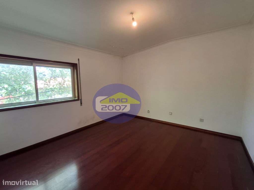 Moradia T3 em Miramar-29