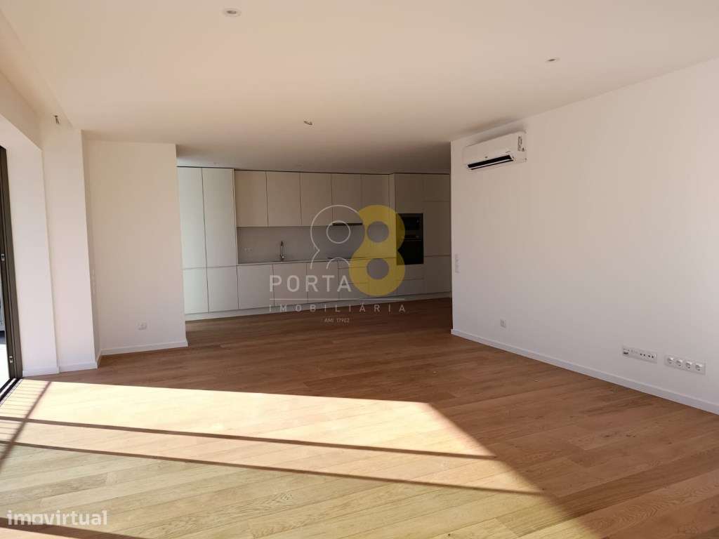 Apartamento T3, em edifício novo junto ao parque da cidade e a pouc...-6