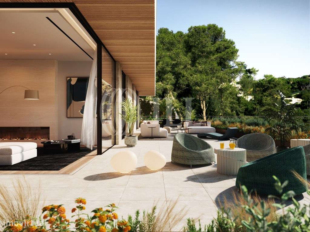 Moradia T4 duplex com piscina no ALTO Estoril, Cascais - Grande imagem: 4/42