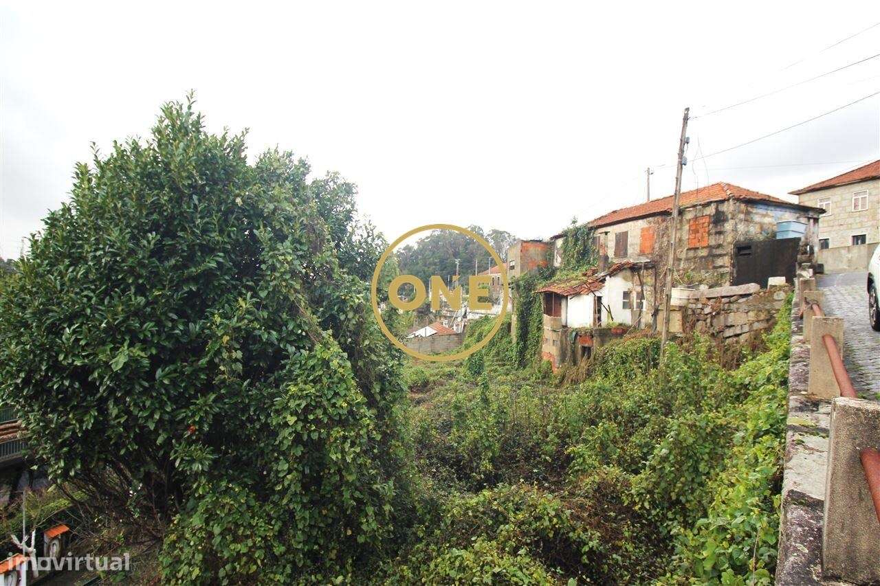 Moradia em Ruínas em Bairro - Grande imagem: 3/6