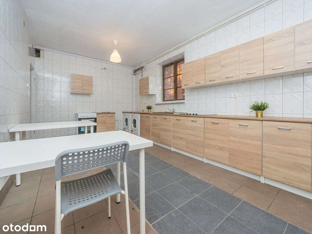 Dom przystosowany pod kwatery pracownicze - Gdańsk-2