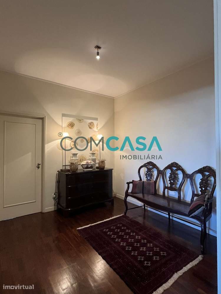 Apartamento 5 assoalhadas (T4) | varandas | permutas | Matosinhos-13