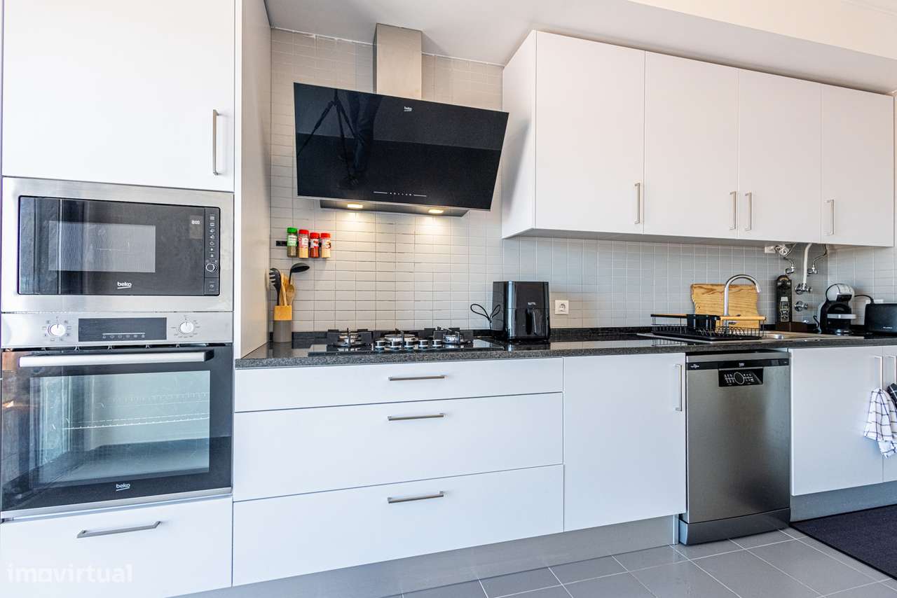 Apartamento T3 de Excelência no Centro do Cartaxo-12