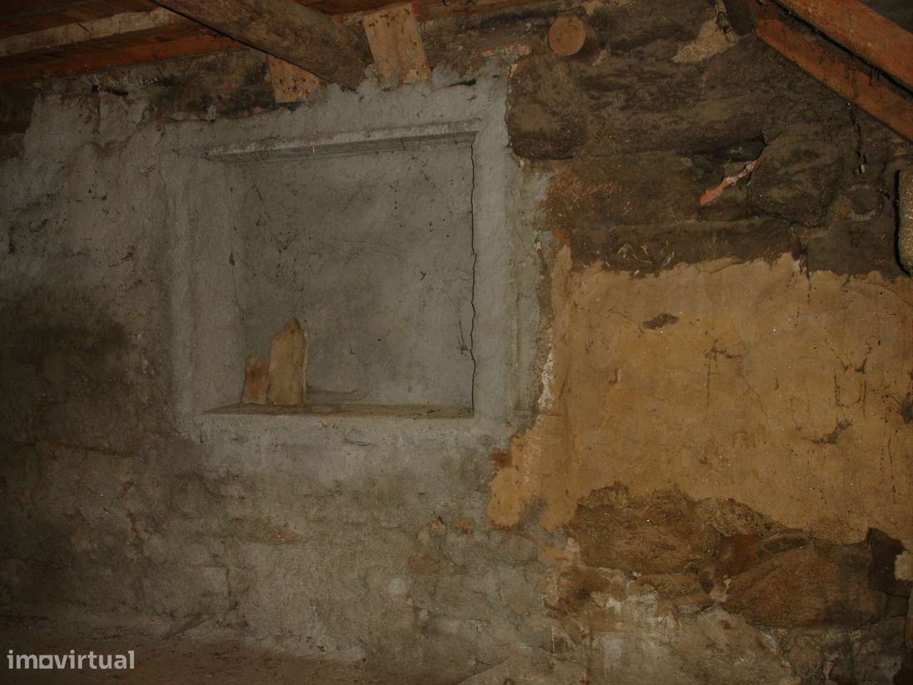 Moradia para Restaurar, Urrós, Mogadouro-6
