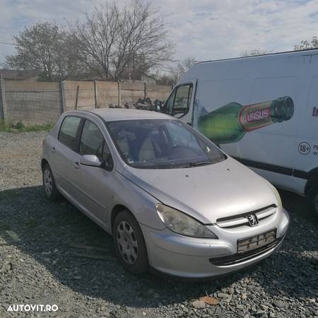 Dezmembrari  Peugeot 307  2000  > 0000 1.6 16V Benzina - 6