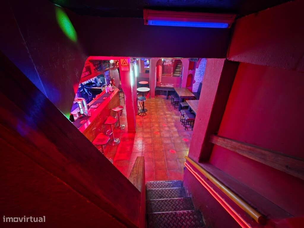 Venda de Prédio / 2 fracções em Lagos-6