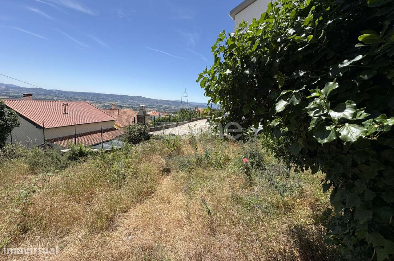 Moradia T3 + 5 para venda - Covilhã-44