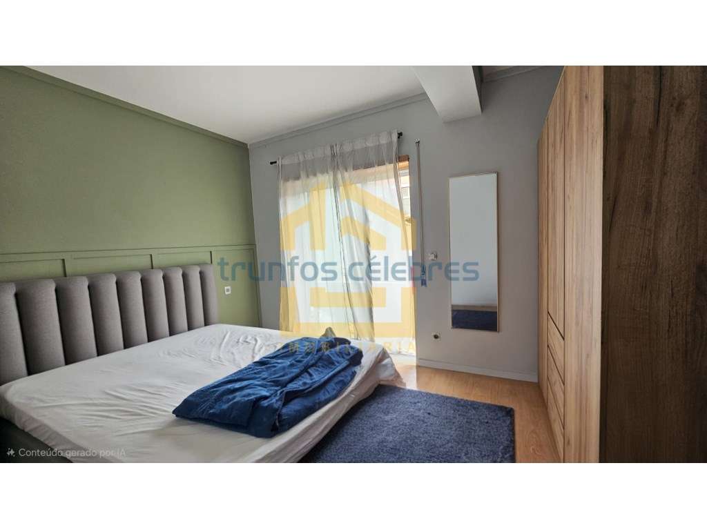 T2 com Vista Mar a 100 Metros da Praia com garagem fechada-14
