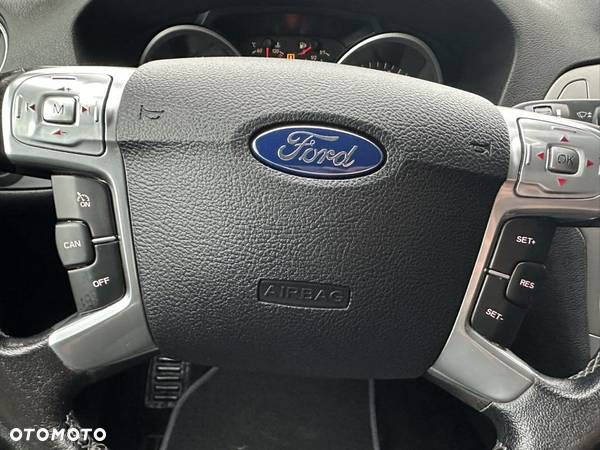 Ford Mondeo 1.6 Trend - 23