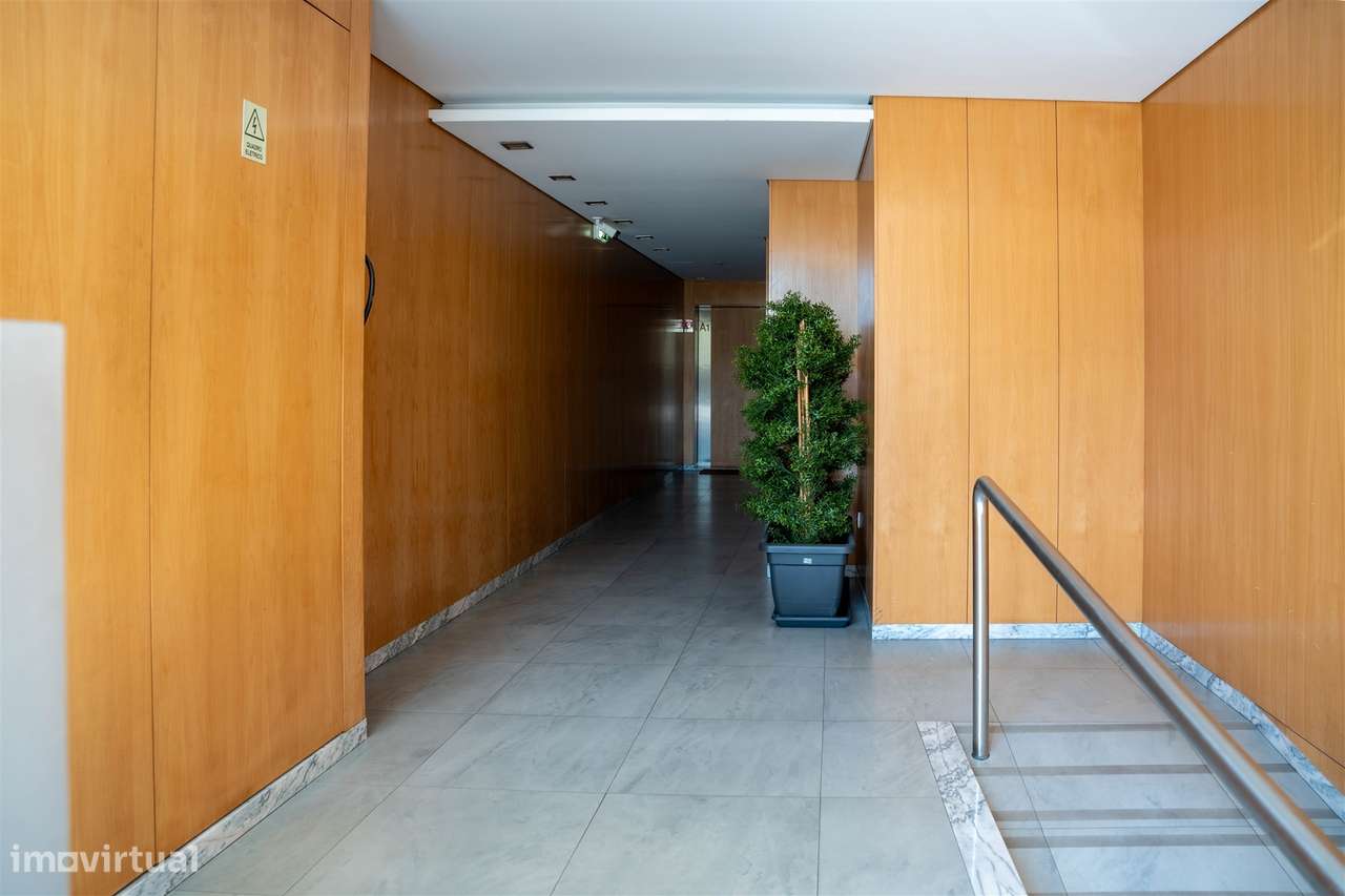 Apartamento T3 Venda em São Mamede de Infesta e Senhora da Hora,Matosi-27