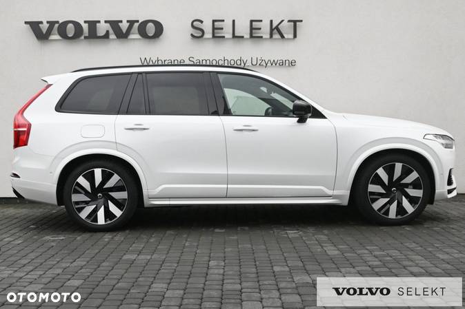 Volvo XC 90 - 8