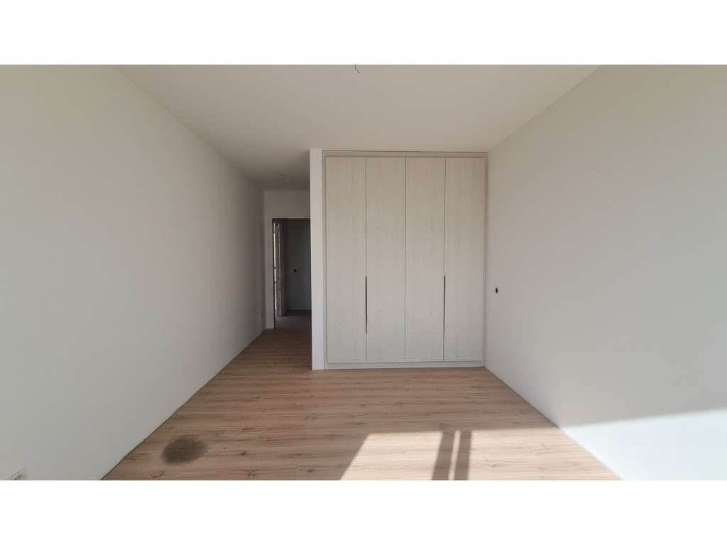 Moradia T2 +1, Contemporânea com Piscina Rua de Conímbriga, Zambuja...-18