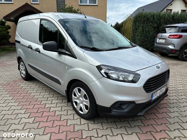 Ford TRANSIT COURIER - 2