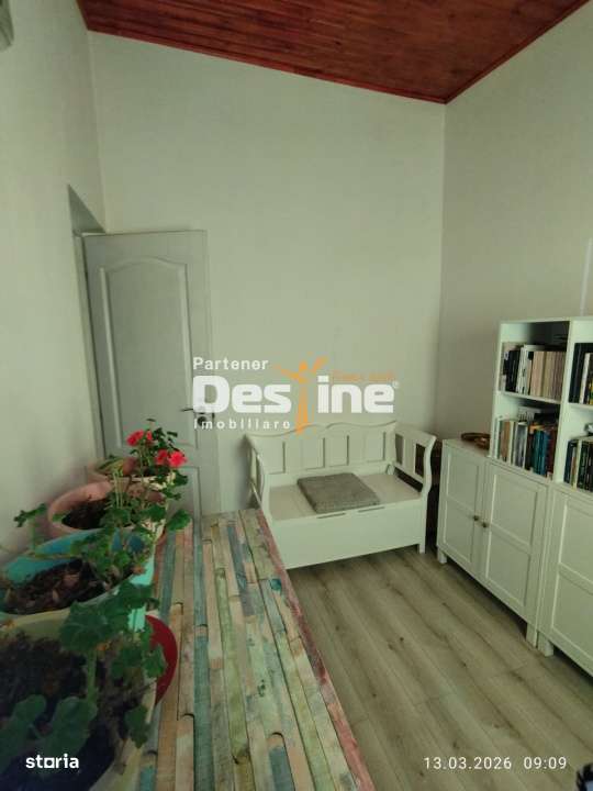 Apartament 3 camere, mobilat, semidecomandat, etaj 4, zona Progresului-4