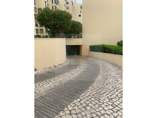 Parqueamento para Venda no Condomínio Britânia - Grande imagem: 4/12