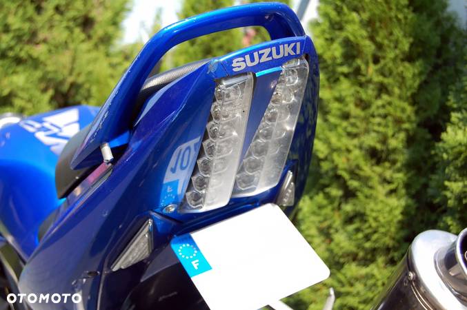 Suzuki SV - 7