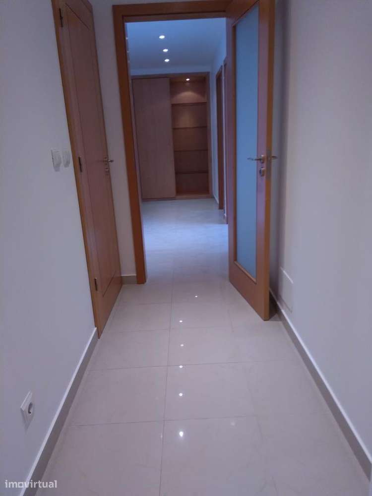 Arrendamento T2 Santo António - Barreiro - Grande imagem: 5/17