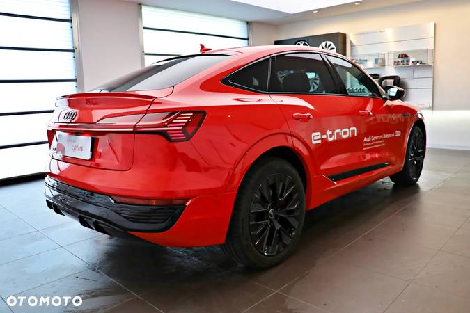 Audi Q8 e-tron 50 Quattro S Line - 8